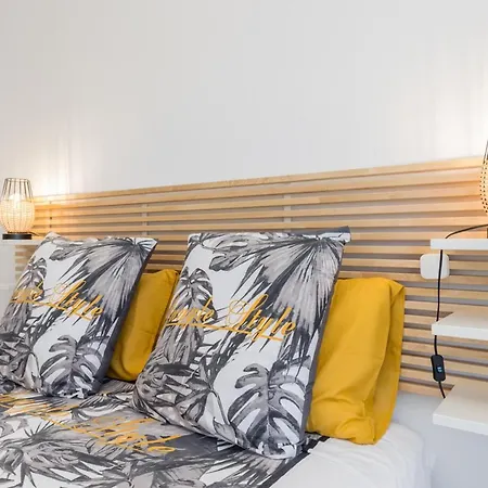 One River شقة سيكسال