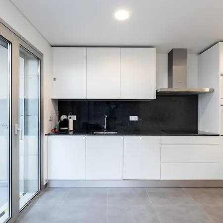 One River Seixal Apartment