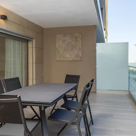 One River * سيكسال